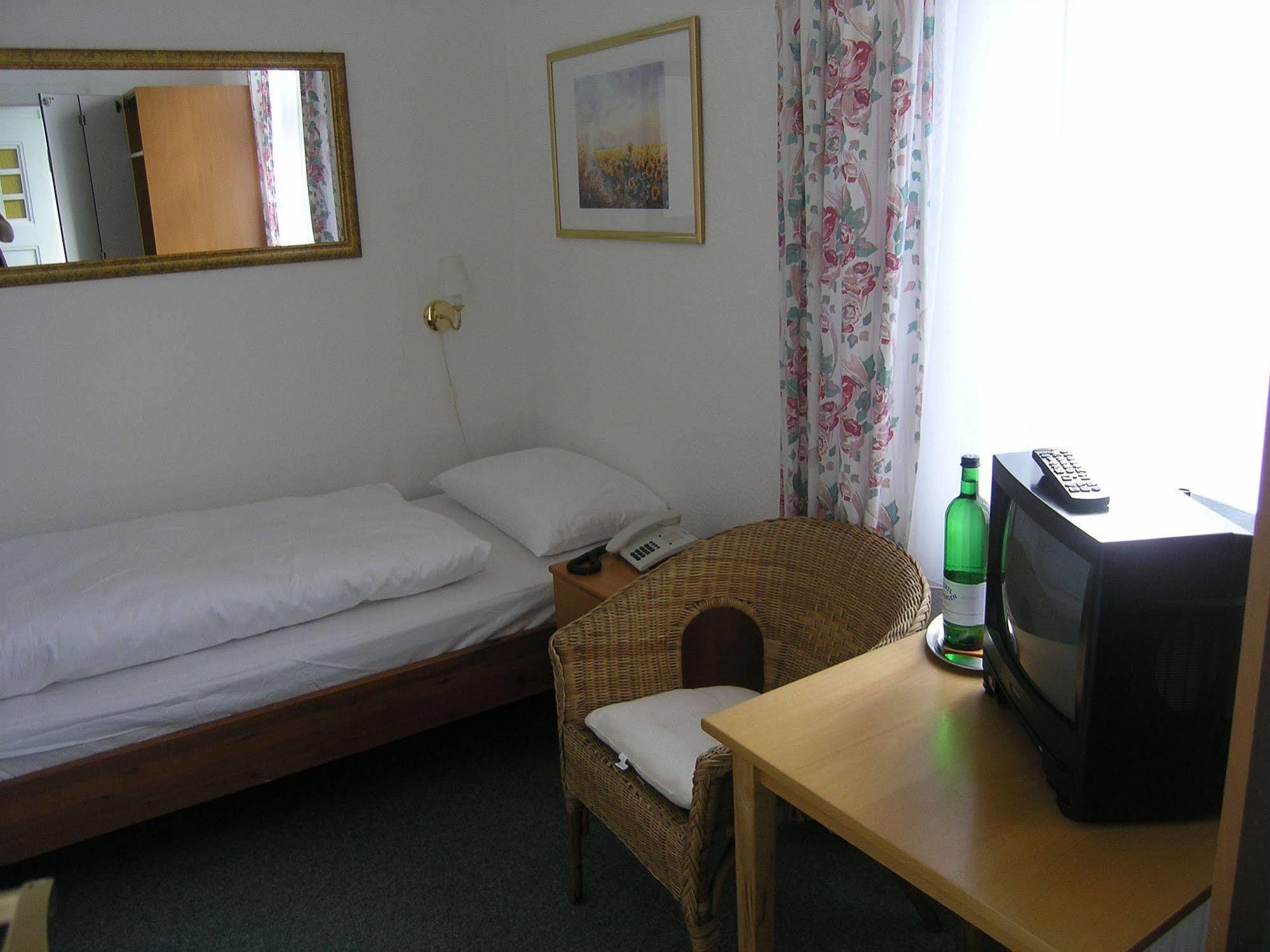 Hotel Villa Constantia Radebeul Luaran gambar